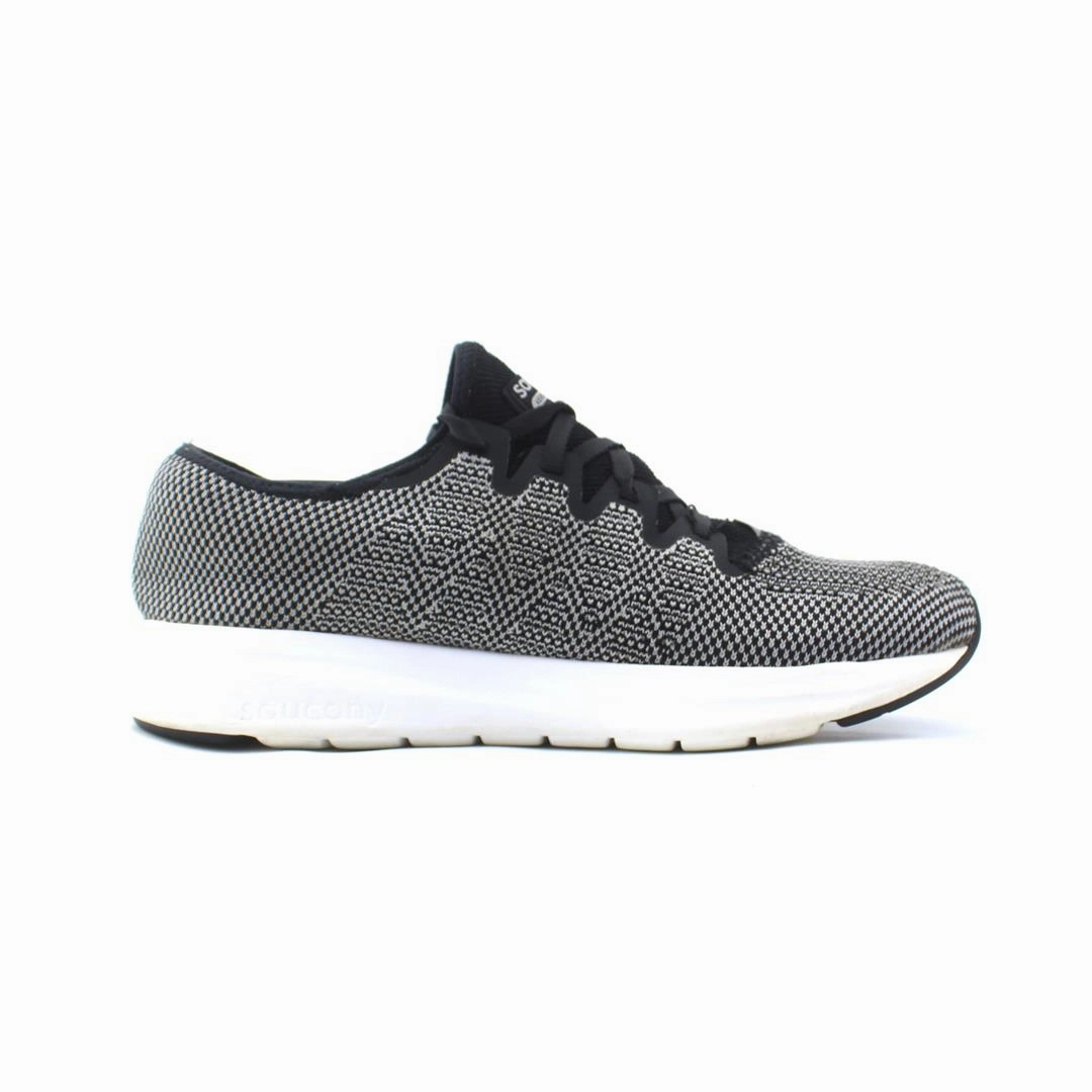SAUCONY  VERSAFOAM FLAME Saucony casual footwear looks