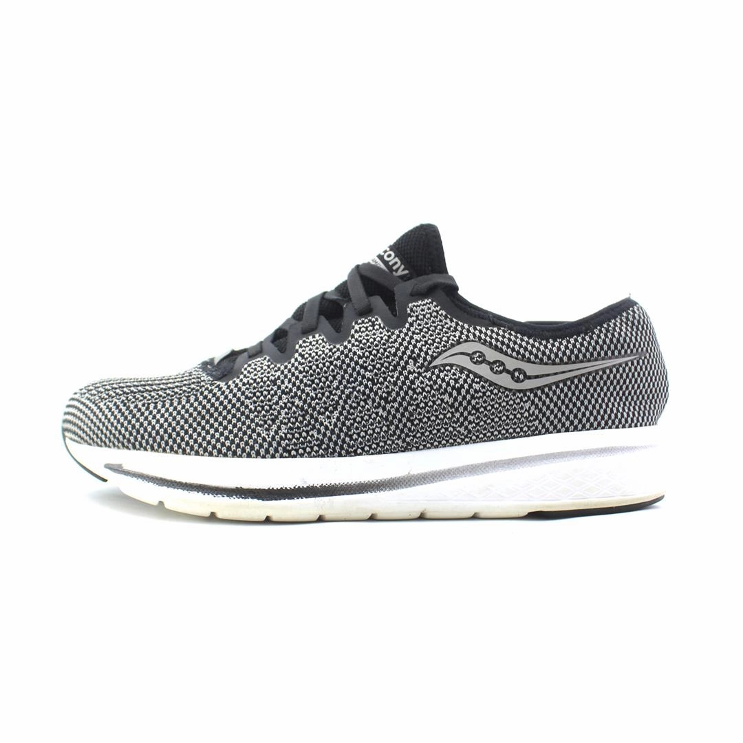 SAUCONY  VERSAFOAM FLAME Saucony classic running sneaker designs