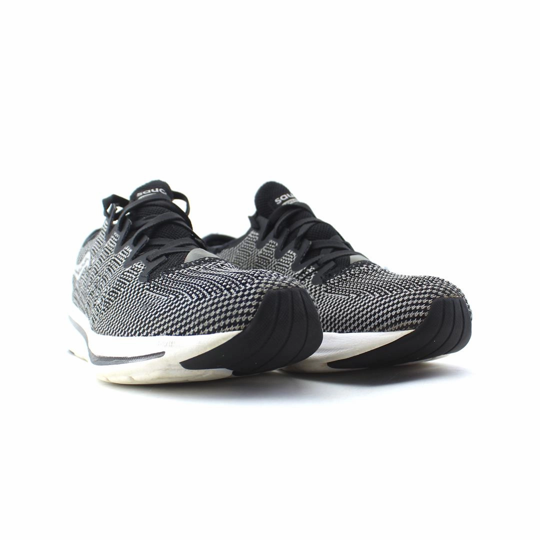 SAUCONY  VERSAFOAM FLAME Saucony casual footwear looks