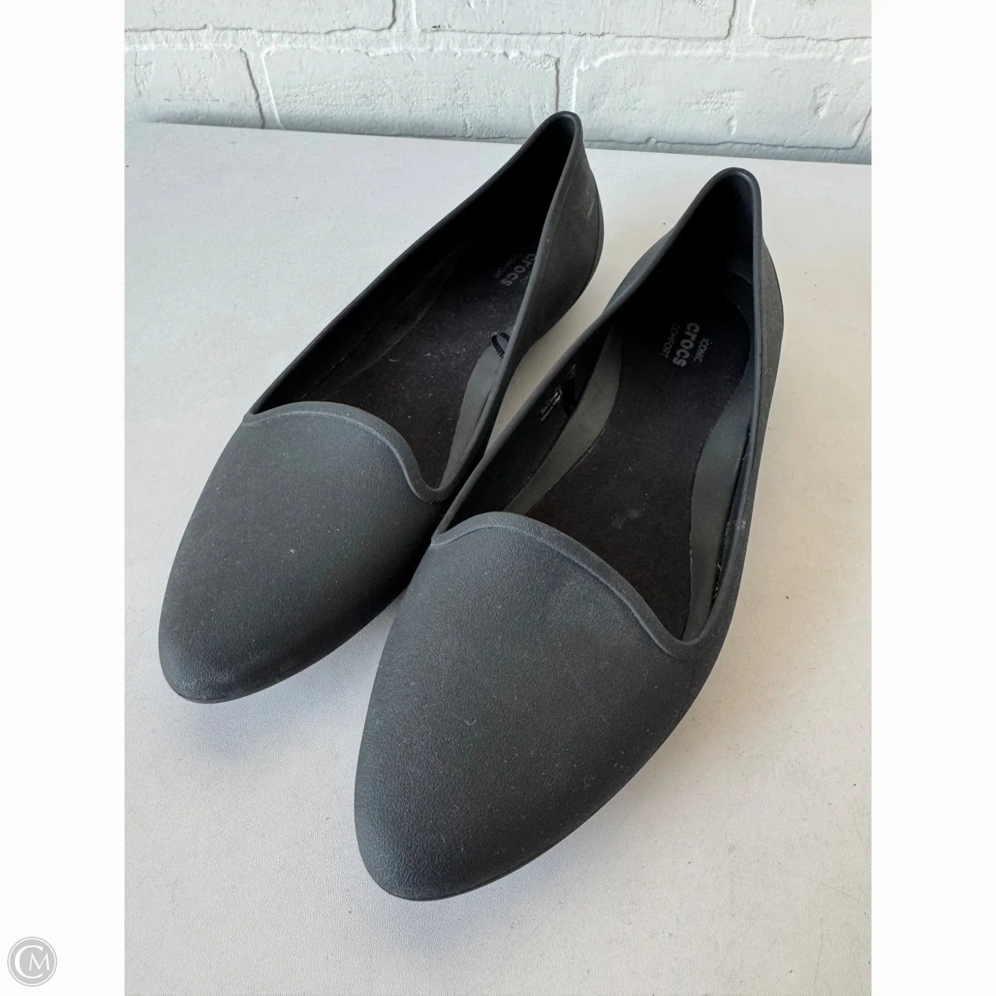 Shoes Flats By Crocs In Black, Size: 9 Lightweight Clogs
