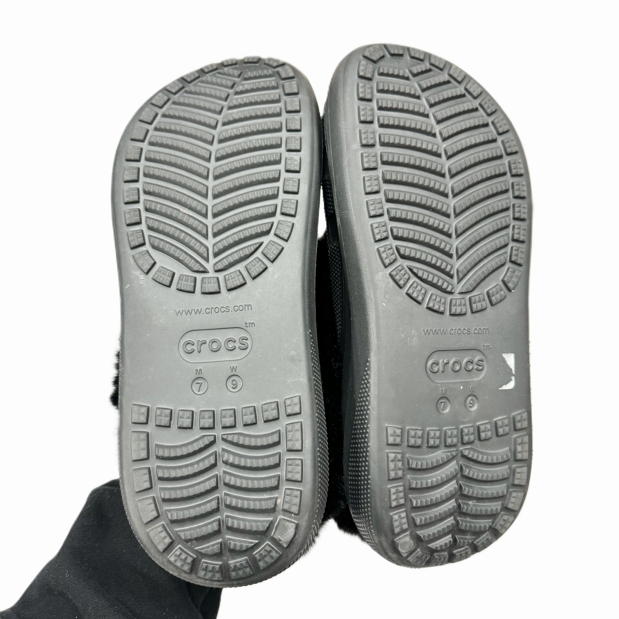 Shoes Flats By Crocs In Black, Size: 9 Lightweight Clogs