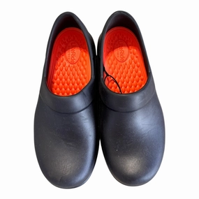 Shoes Heels Block By Crocs In Black, Size:8 Crocs clogs with lightweight comfort