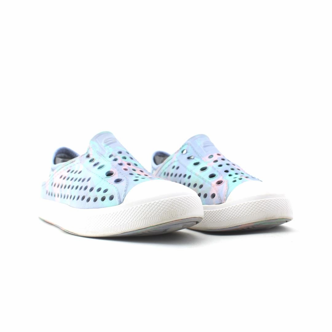 SKECHERS . Skechers comfortable shoe styles