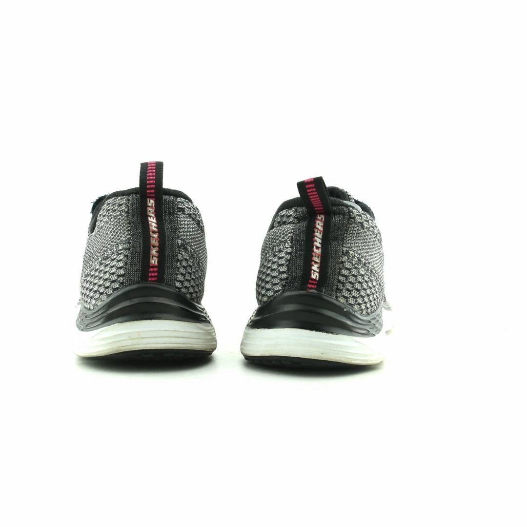 SKECHERS AIR COOLED MEMORY FOAM RELAXED FIT Skechers shoe design snapshots