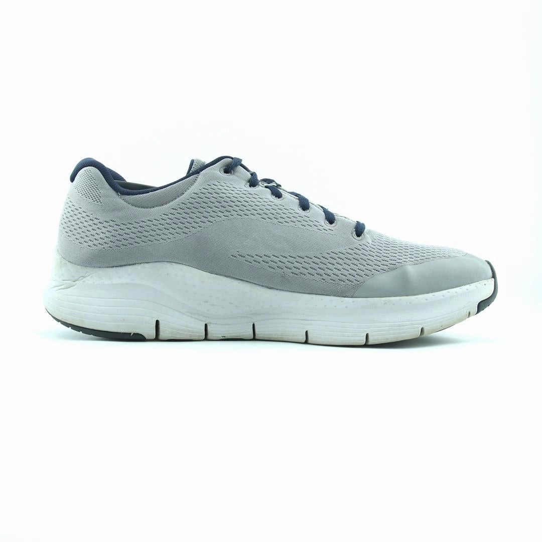 SKECHERS ARCH FIT Skechers everyday footwear shots