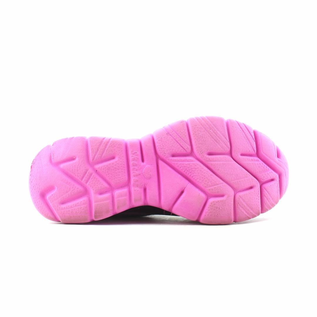 SKECHERS  ARCH FIT Skechers shoe design snapshots