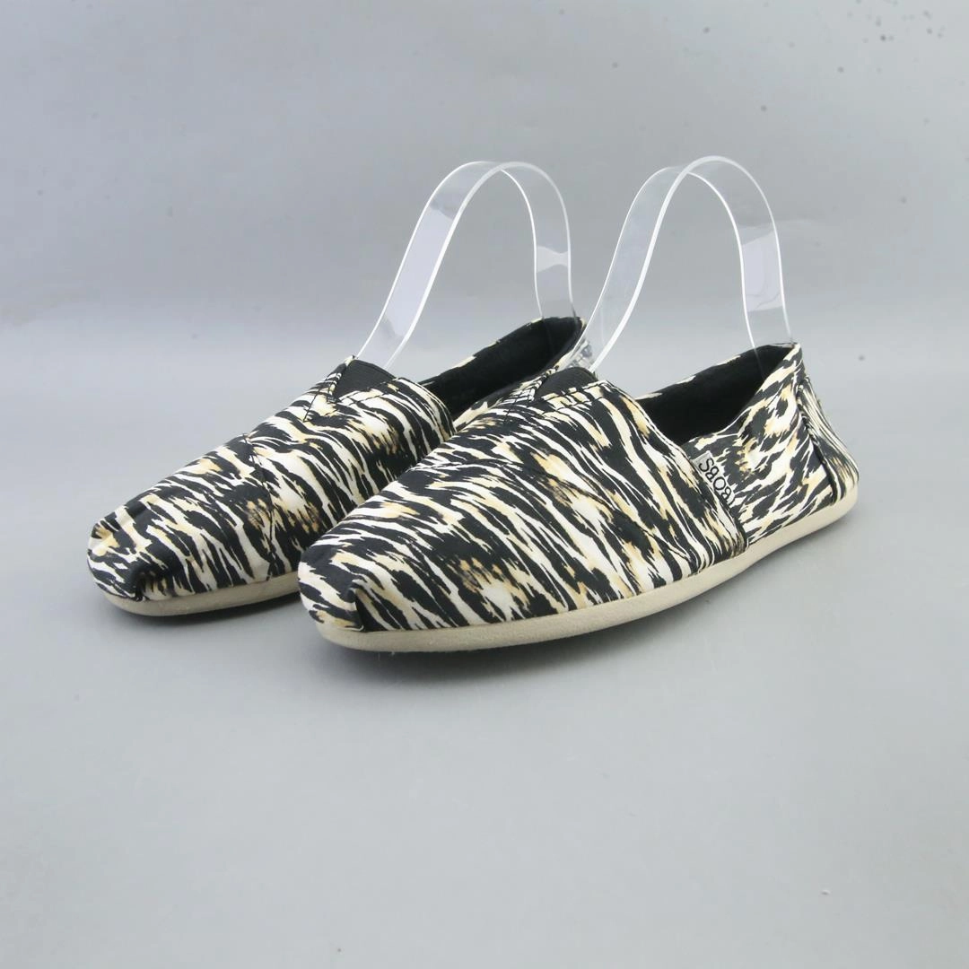 SKECHERS BOBS Skechers versatile everyday shoes