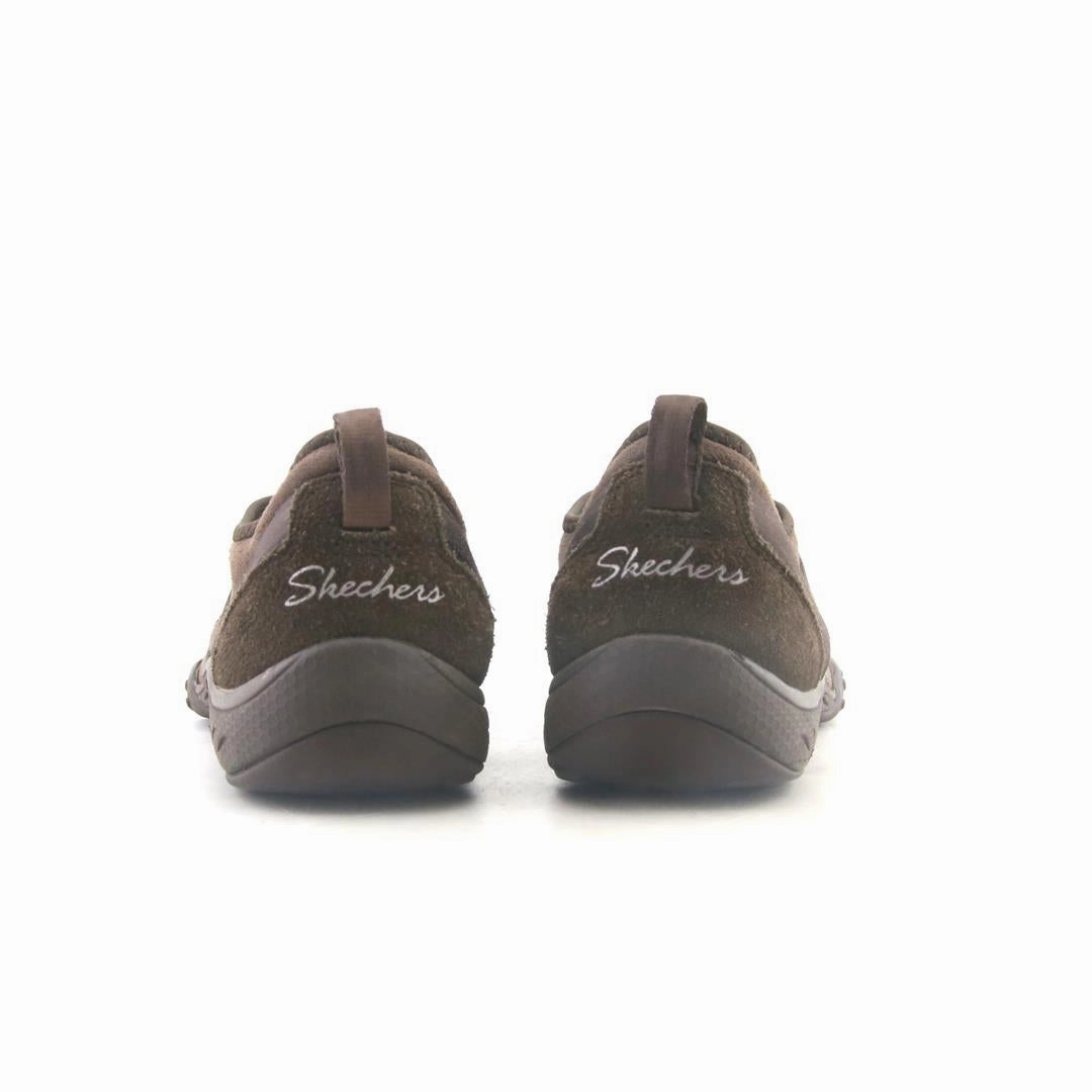 SKECHERS  BREATHE EASY BROWN DARK TAUPE Skechers shoe design snapshots