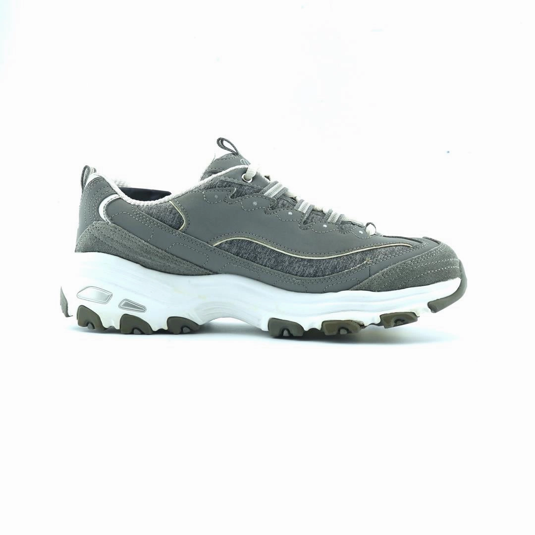 SKECHERS D'LITES - ME TIME Skechers comfortable shoe styles