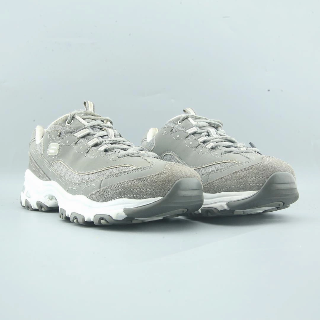 SKECHERS D'LITES - ME TIME Skechers comfortable shoe styles