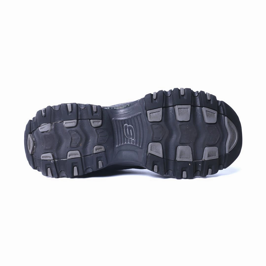 SKECHERS D'LITES Skechers everyday footwear shots
