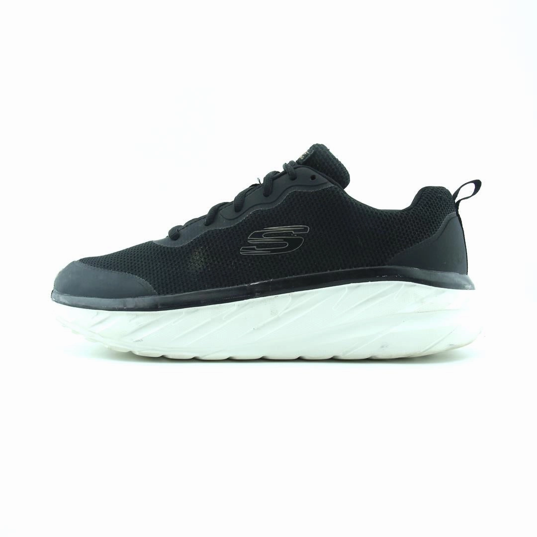 SKECHERS D'LUX ULTRA Skechers comfortable casual shoes