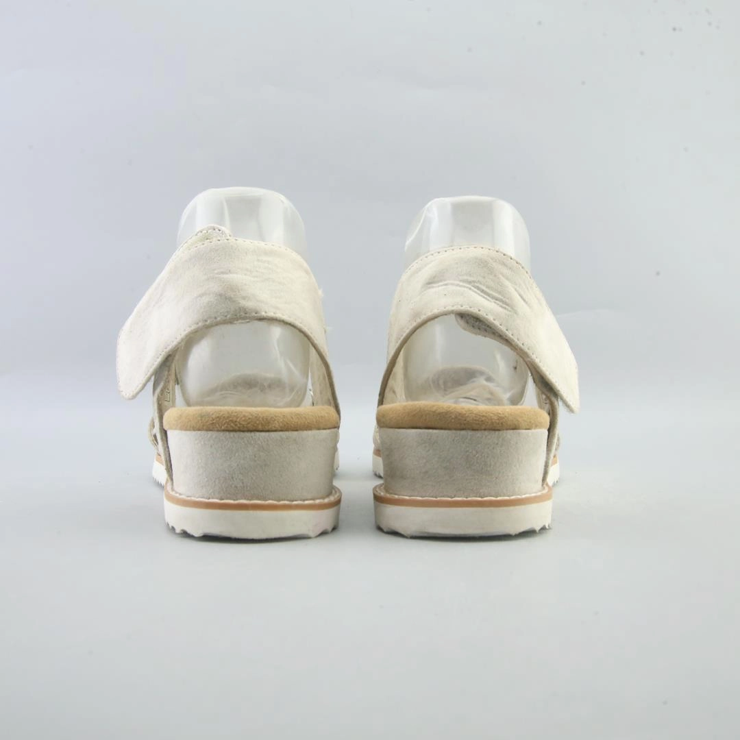 SKECHERS DESERT KISS Skechers shoe design snapshots
