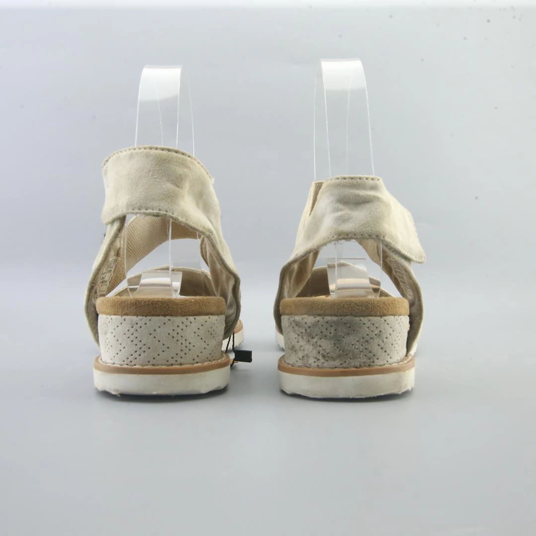 SKECHERS DESERT KISS STRETCH Skechers shoe design snapshots
