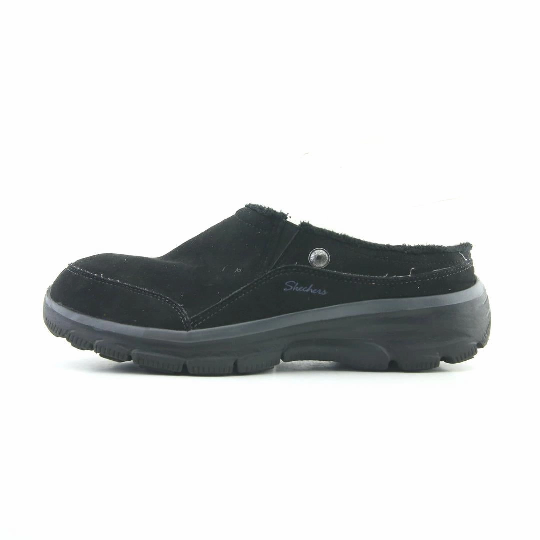 SKECHERS EASY GOING - LATTE 2 Skechers shoe design snapshots
