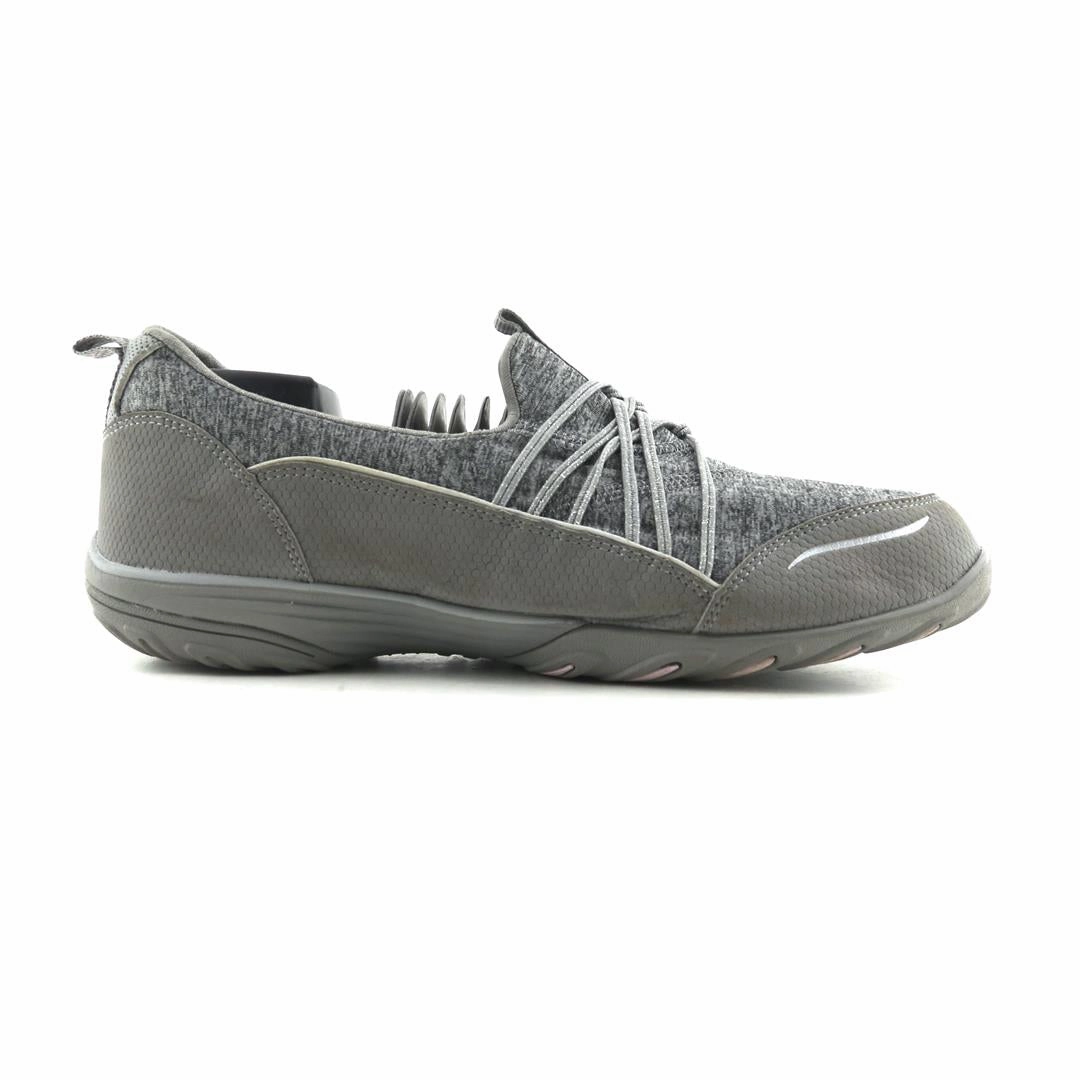 SKECHERS  EMPRESS SOLO MOOD Skechers shoe design snapshots