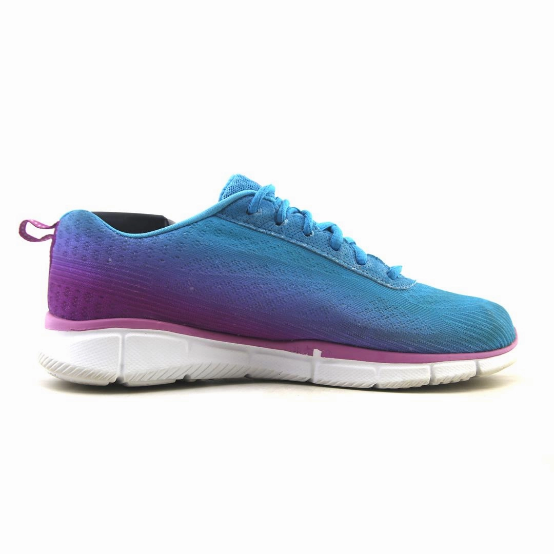 SKECHERS EQUALIZER - OASIS Skechers shoe design snapshots