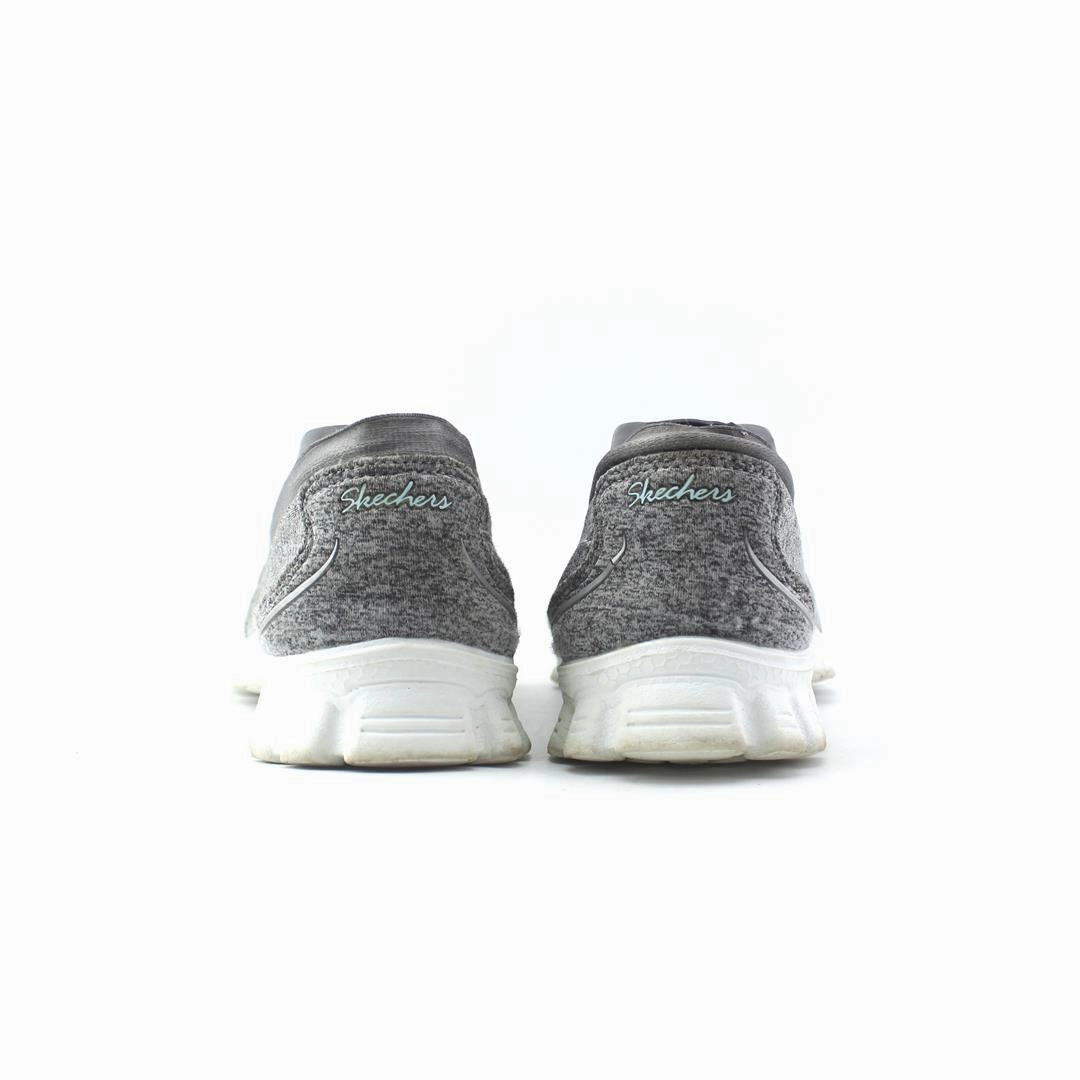 SKECHERS EZ FLEX 2 Skechers shoe design snapshots