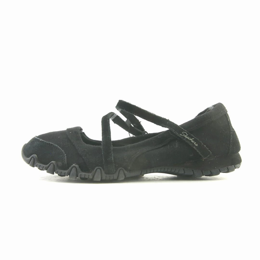 SKECHERS FIESTA MARY JANE Skechers shoe design snapshots