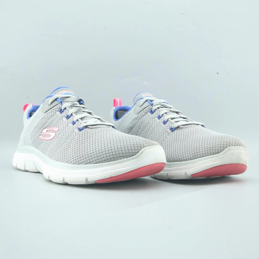 SKECHERS FLEX APPEAL 4.0 - ELEGANT WAYS Skechers comfortable shoe styles