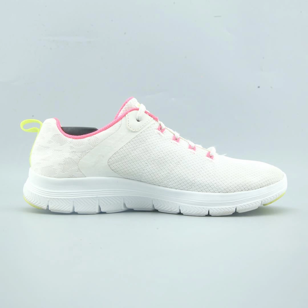 SKECHERS FLEX APPEAL 4.0 - ELEGANT WAYS Skechers everyday footwear shots