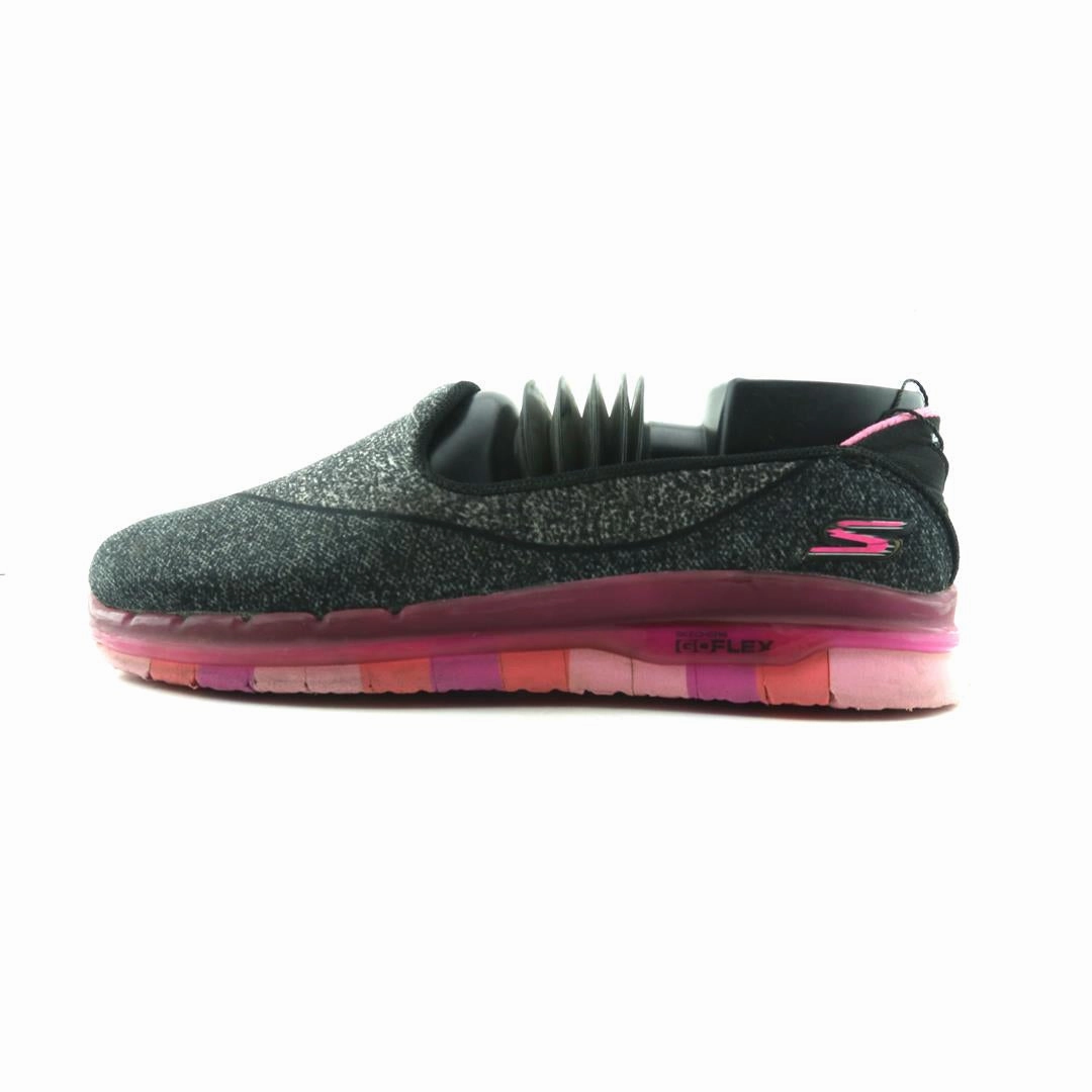 SKECHERS  GO FLEX Skechers comfortable casual shoes