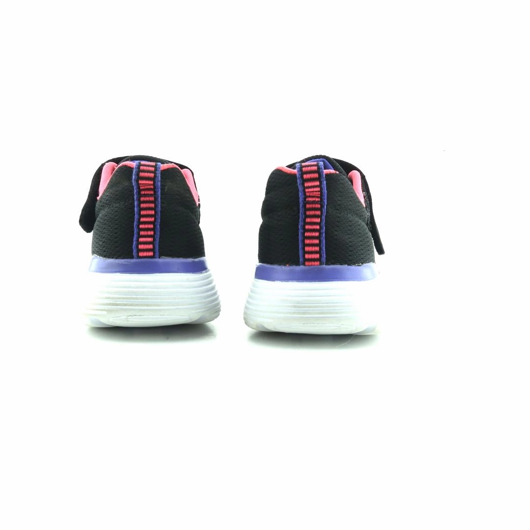 SKECHERS GO RUN 400 V2 Skechers comfortable shoe styles