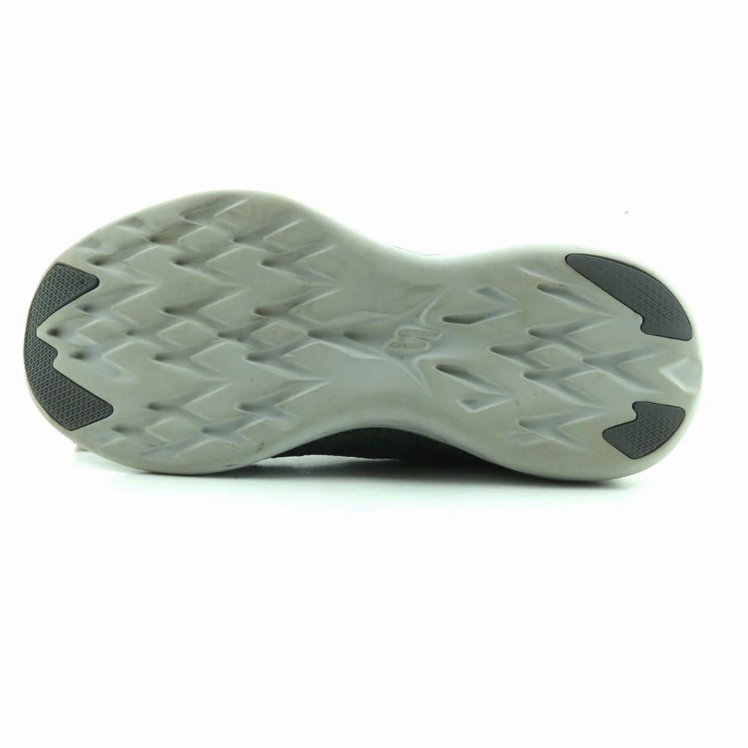 SKECHERS GO RUN 600-CIRCULATE Skechers comfortable shoe styles