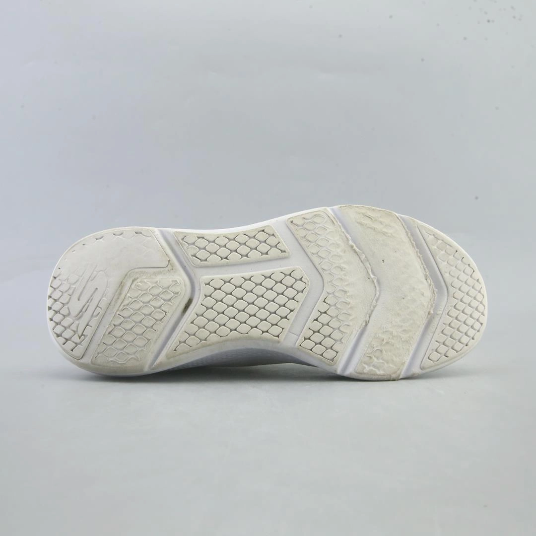 SKECHERS GO RUN ELEVATE LEVANA Skechers shoe design snapshots