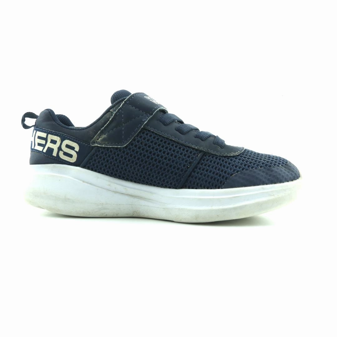 SKECHERS GO RUN FAST - THARO Skechers comfortable shoe styles