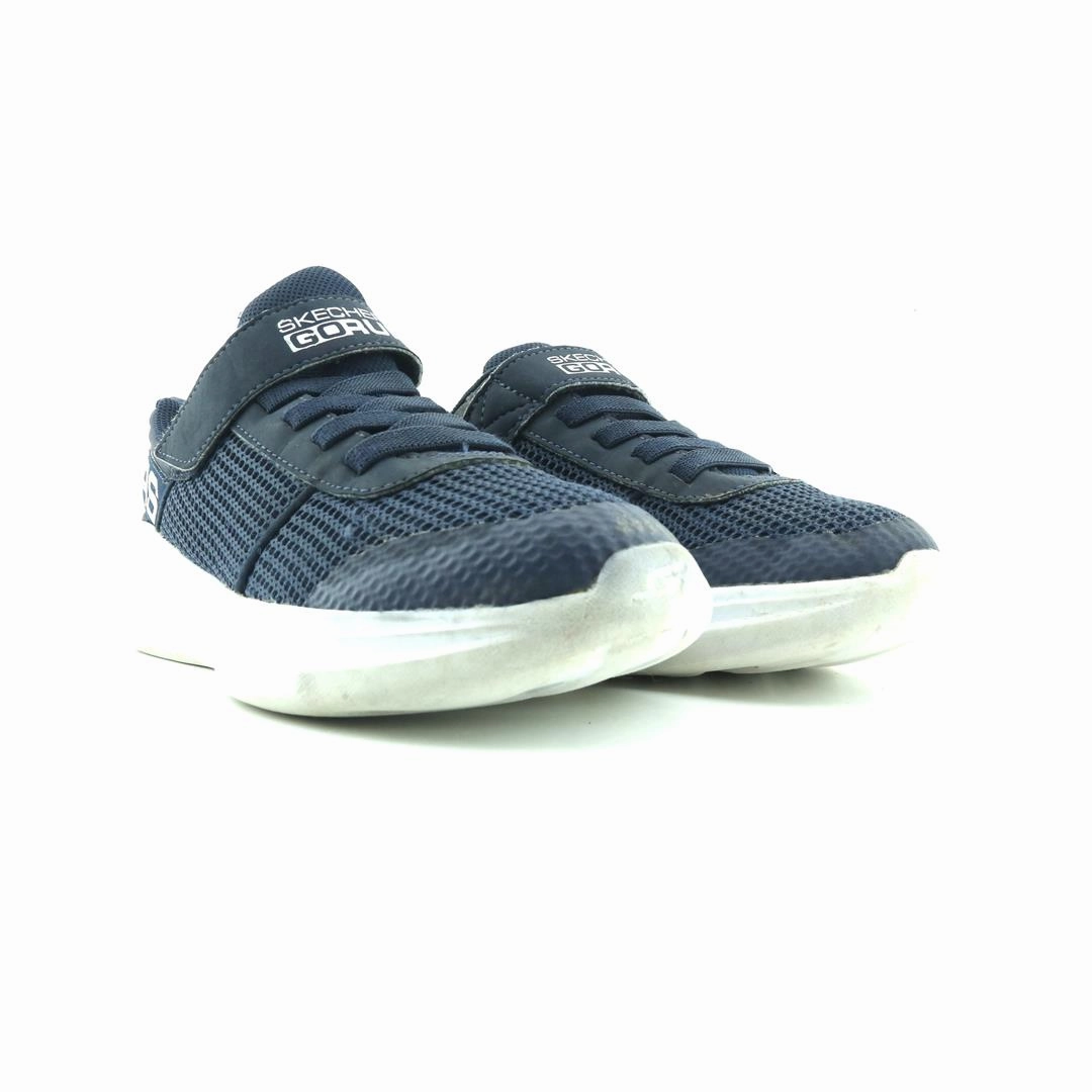 SKECHERS GO RUN FAST - THARO Skechers comfortable shoe styles