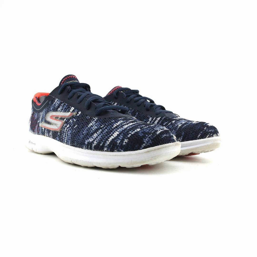 SKECHERS GO STEP Skechers shoe design snapshots