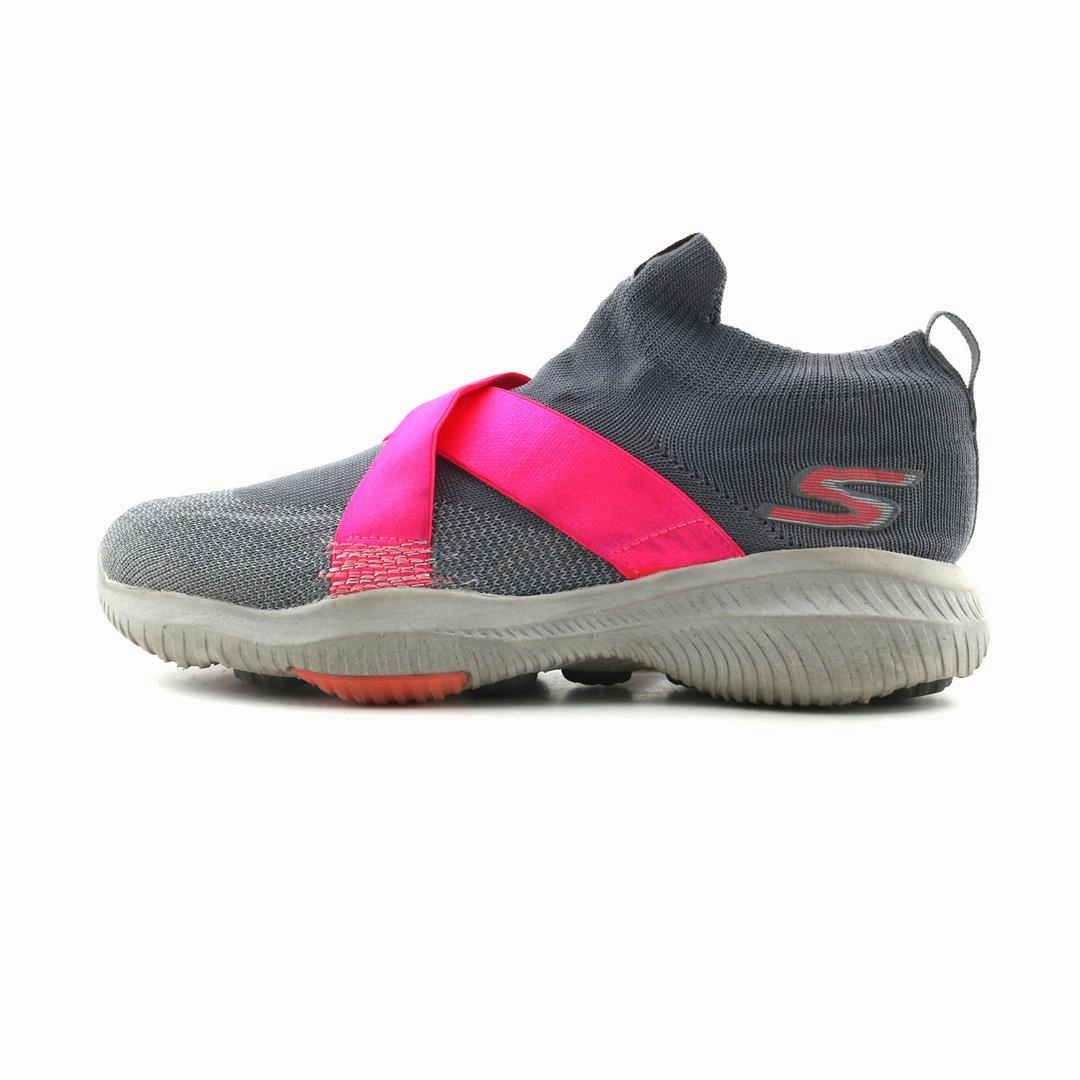 SKECHERS GO WALK REVOLUTION ULTRA Skechers versatile everyday shoes