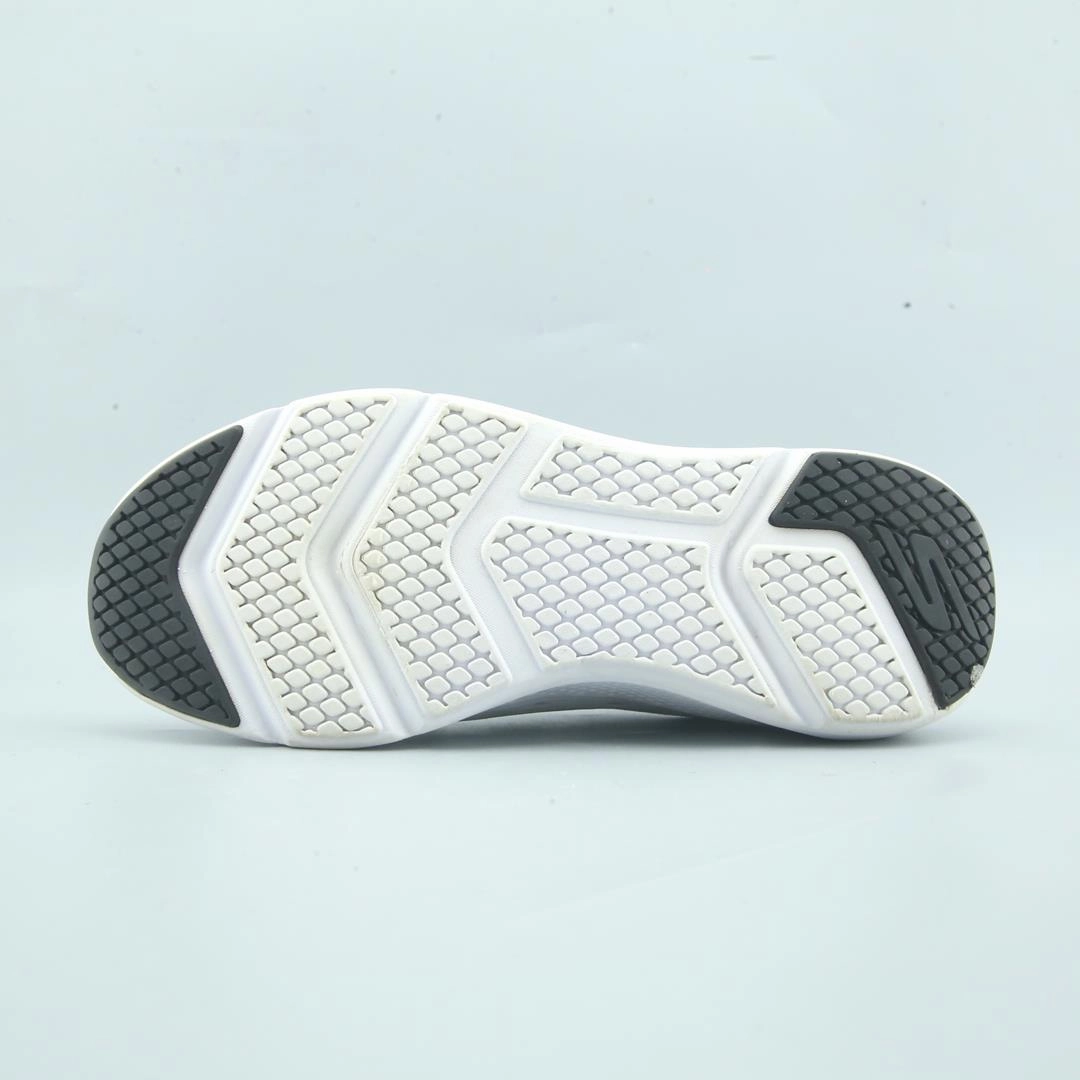 SKECHERS GORUN ELEVATE Skechers everyday footwear shots