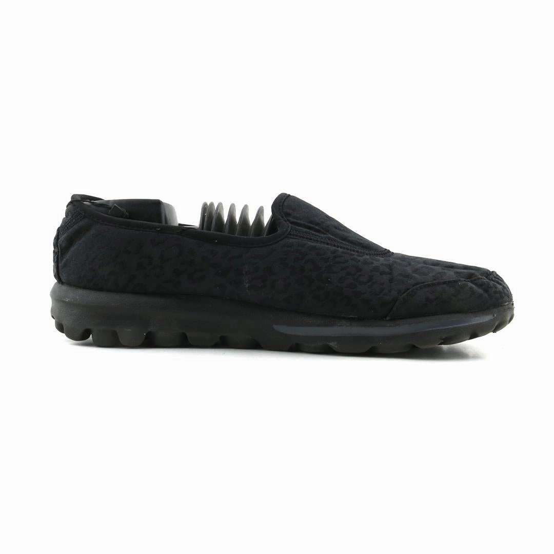 SKECHERS  GOWALK SAFARI Skechers shoe design snapshots
