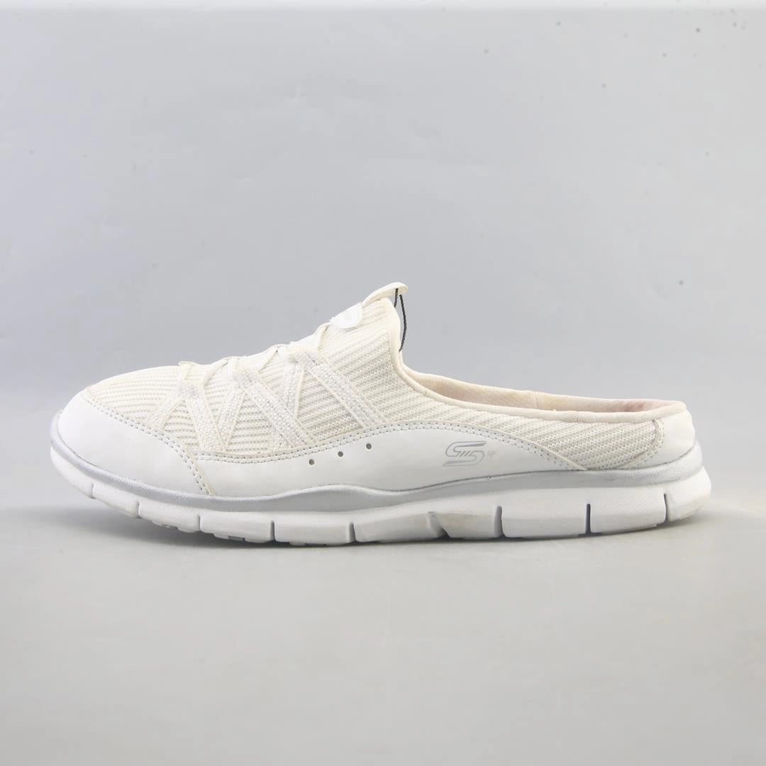 SKECHERS GRATIS - REAL STORY Skechers versatile everyday shoes