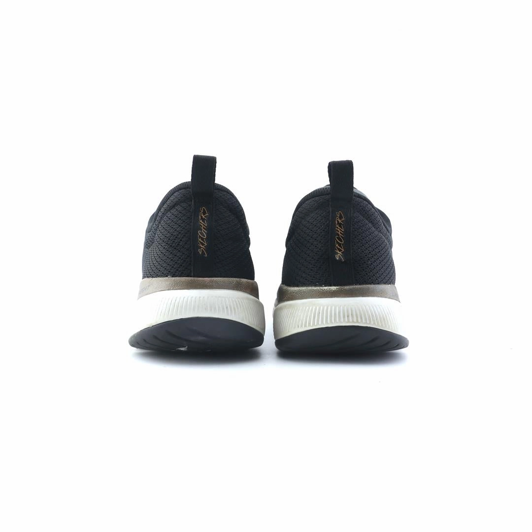 SKECHERS LIGHT WEIGHT Skechers everyday footwear shots