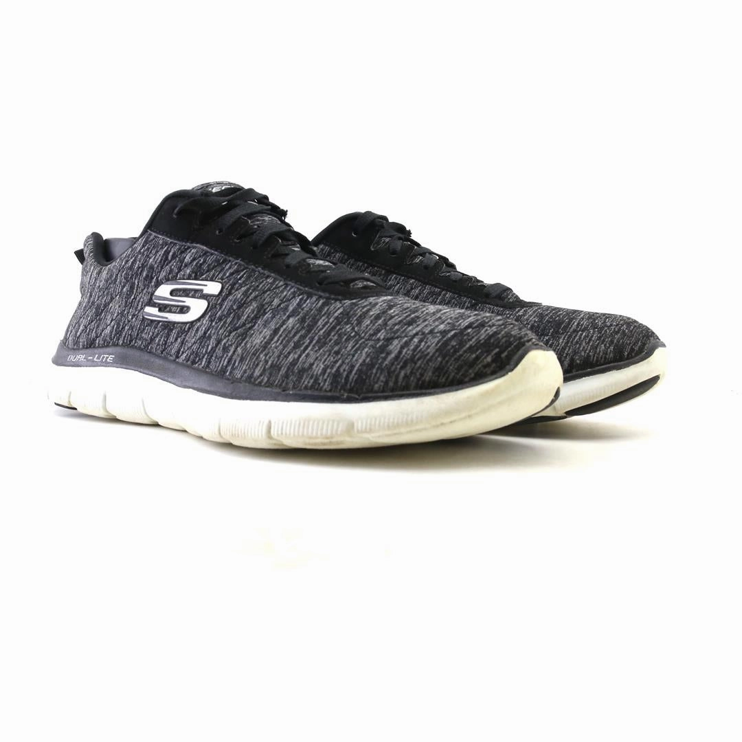 SKECHERS LIGHT WEIGHT Skechers shoe design snapshots