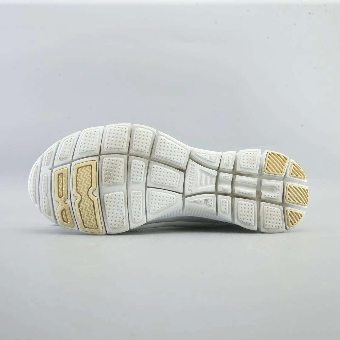 SKECHERS LIGHTWEIGHT Skechers shoe design snapshots