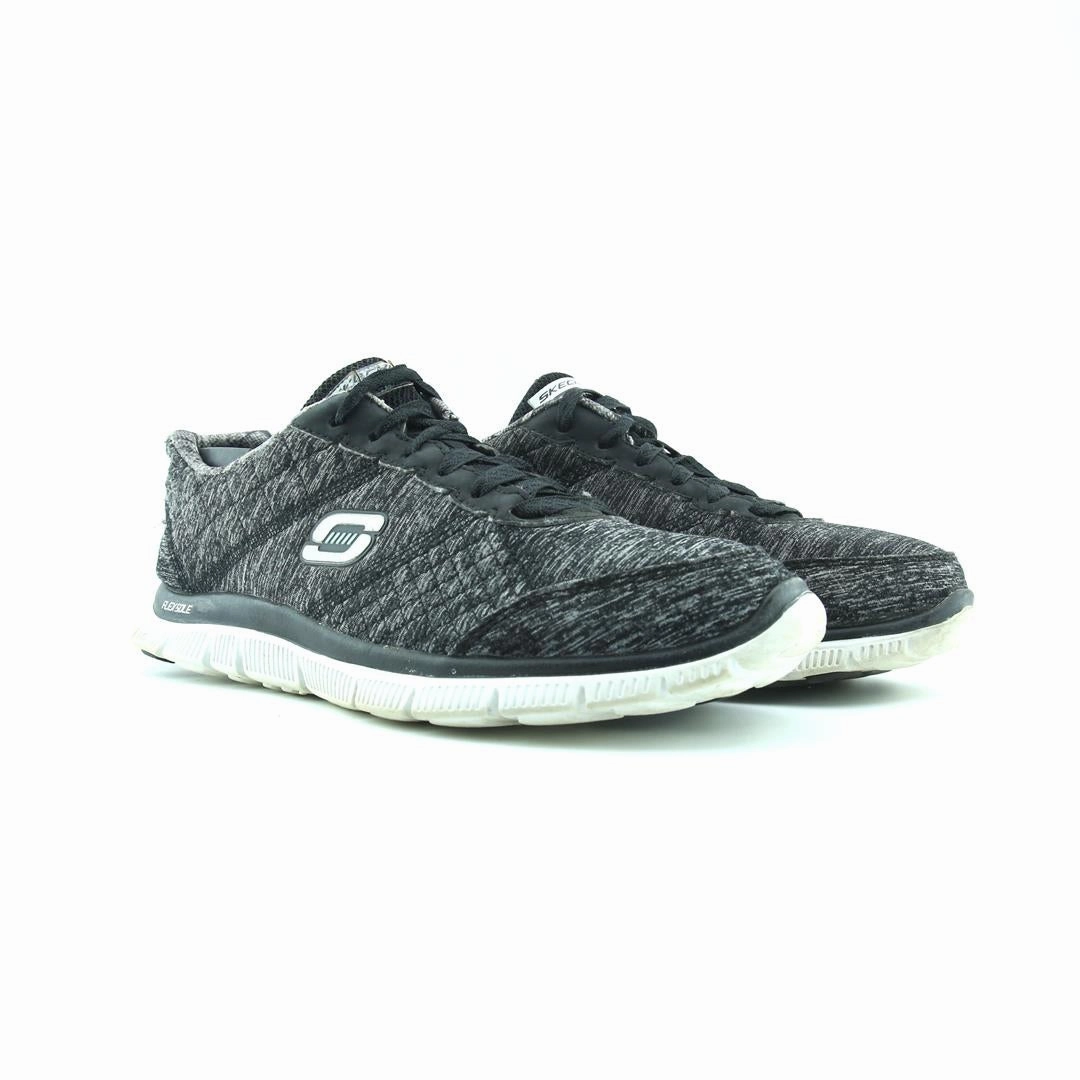 SKECHERS LITE-WEIGHT Skechers comfortable shoe styles