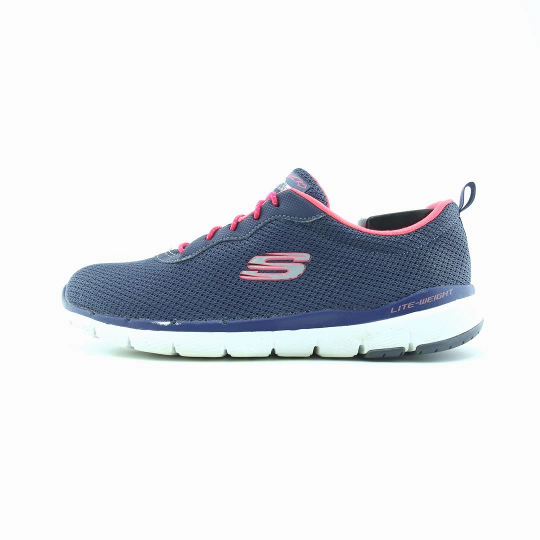 SKECHERS LITE-WEIGHT Skechers comfortable casual shoes