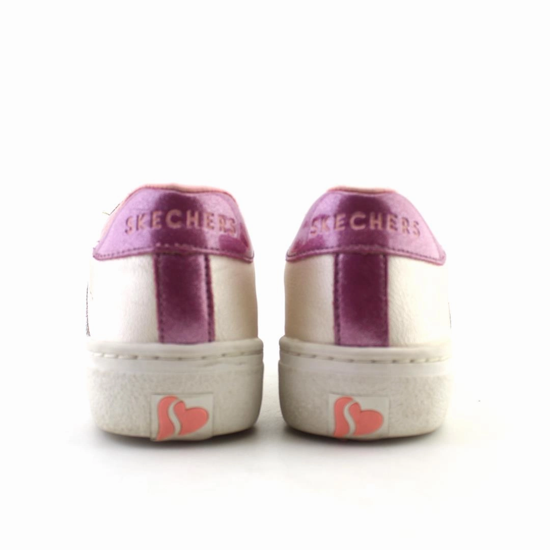 SKECHERS LOS ANGELES Skechers shoe design snapshots