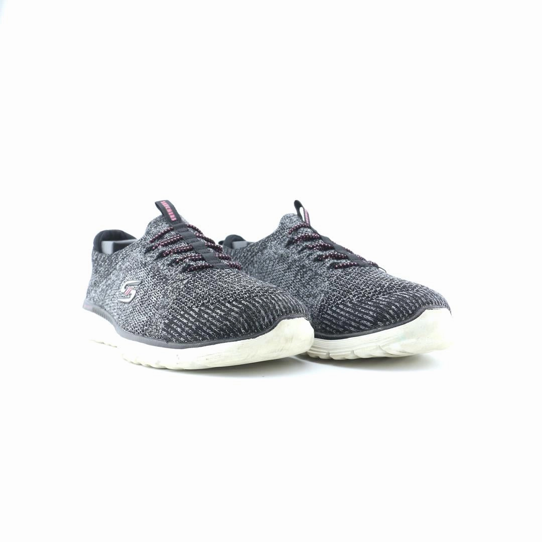 SKECHERS MEMORY FOAM Skechers comfortable shoe styles
