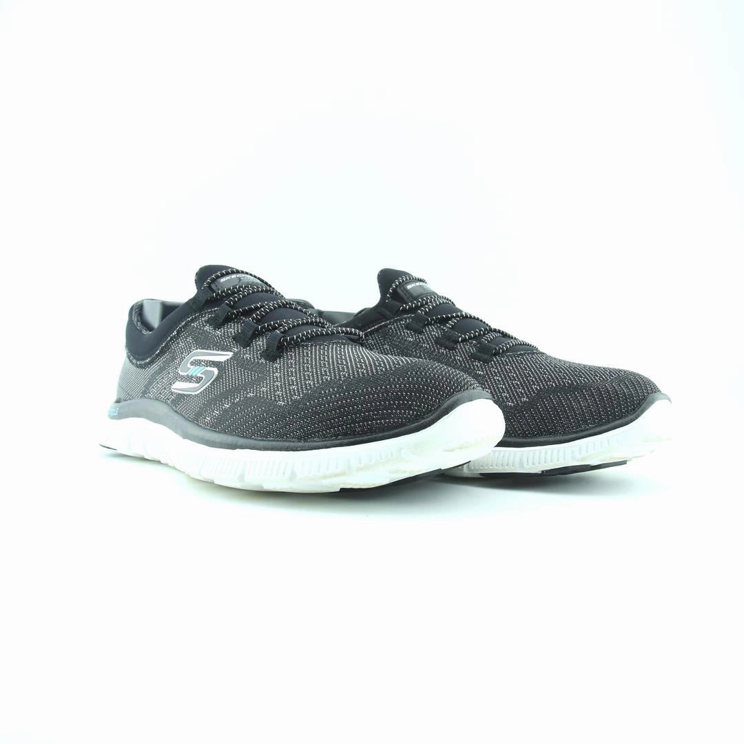 SKECHERS MEMORY FOAM Skechers comfortable shoe styles
