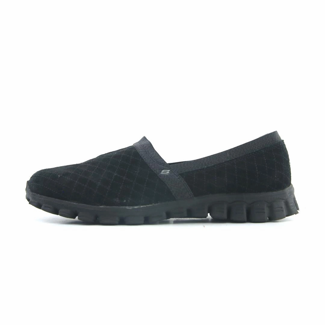 SKECHERS MEMORY FOAM Skechers comfortable shoe styles