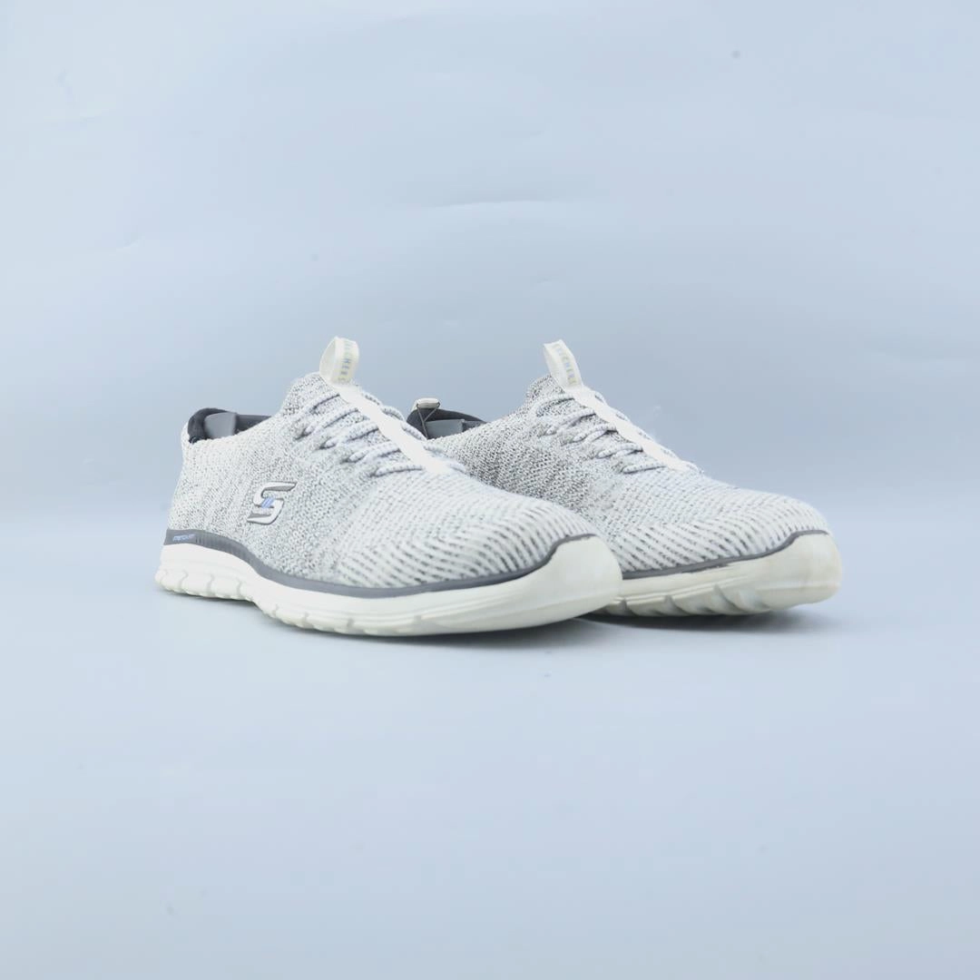 SKECHERS MEMORY FOAM Skechers comfortable shoe styles