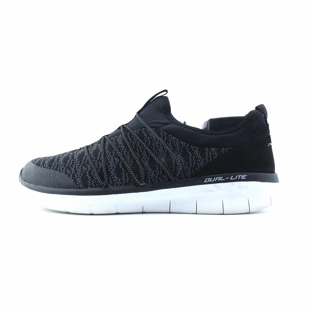 SKECHERS MEMORY FOAM Skechers comfortable casual shoes