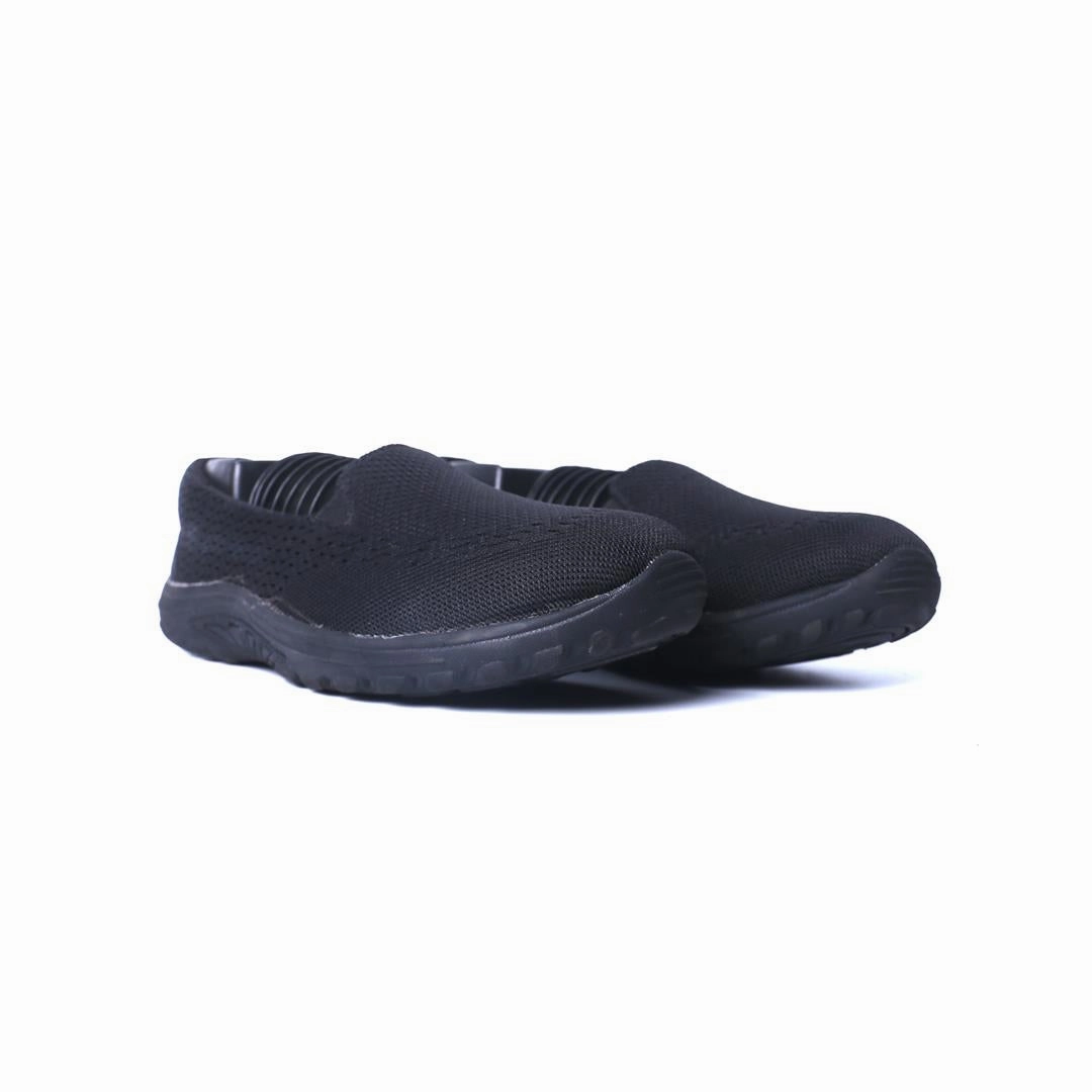 SKECHERS MEMORY FOAM Skechers everyday footwear shots