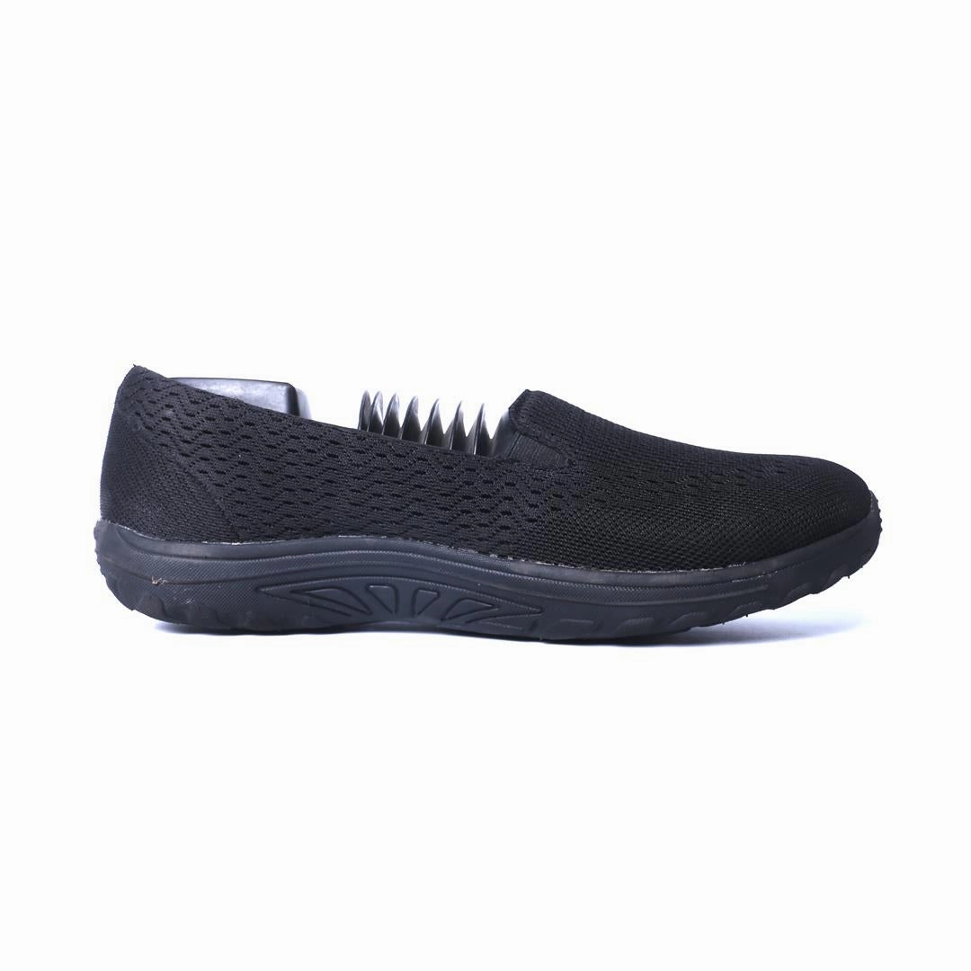 SKECHERS MEMORY FOAM Skechers everyday footwear shots