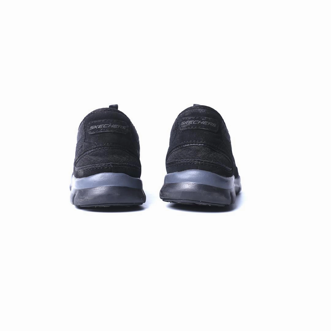 SKECHERS MEMORY FOAM Skechers everyday footwear shots